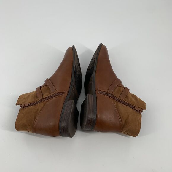 Dirty Laundry Fay Faux Leather Ankle Booties 8.5 Womens Brown Academia Low Boots - Picture 4 of 10